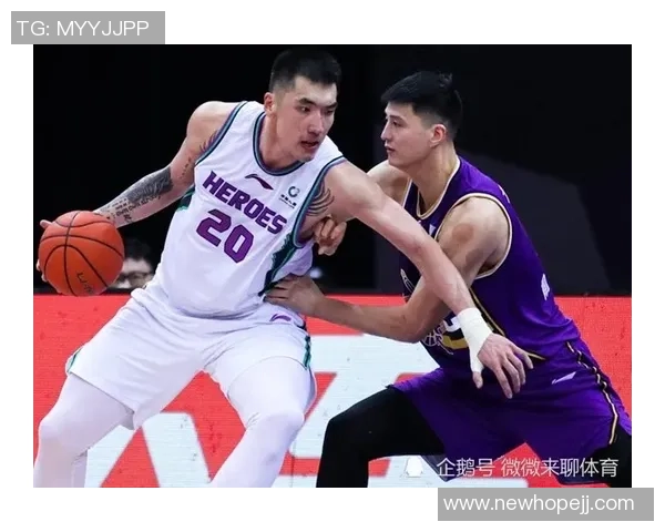 赵岩昊的篮球之路与成长故事探秘从青涩少年到职业球员的蜕变历程